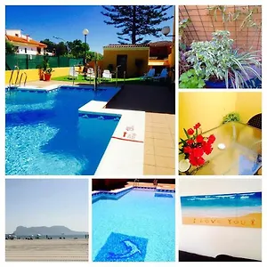 Apartamento Adosado entero piscina wifi Algeciras, Algeciras